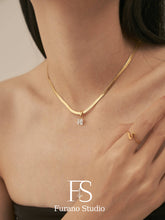 Load image into Gallery viewer, 18k gold snake herringbone necklace with cz stone