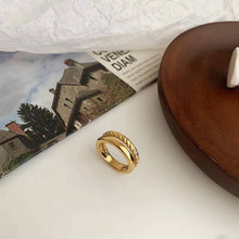 Load image into Gallery viewer, 18K Gold Double Twisted Ring, 18K Gold Braided Ring