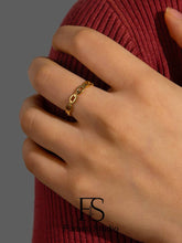 Load image into Gallery viewer, 18k Gold Plated Thin Chain Ring, Gold Band Ring