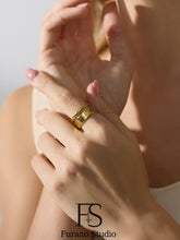 Load image into Gallery viewer, 18K Gold Chunky Double Band Ring