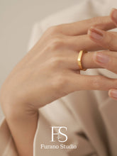 Load image into Gallery viewer, 18K Gold Filled band ring, Vintage matte gold minimalist ban
