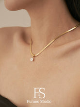 Load image into Gallery viewer, 18k gold snake herringbone necklace with cz stone