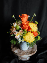 Load image into Gallery viewer, Custom Flower Arrangement