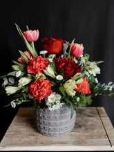 Load image into Gallery viewer, Custom Flower Arrangement
