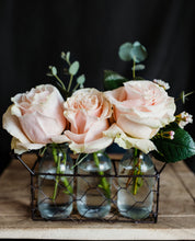 Load image into Gallery viewer, Custom Flower Arrangement