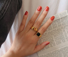 Load image into Gallery viewer, 18k gold black chunky ring
