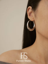 Load image into Gallery viewer, 18k Gold Hoop Earrings; Dangle Drop Earring
