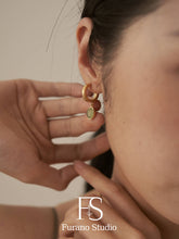 Load image into Gallery viewer, 18k gold green oval Aventurine Hoop Earring
