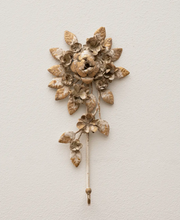Load image into Gallery viewer, Hook with White &amp; Gold Flower
