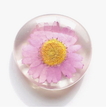 Load image into Gallery viewer, Real Flower Magnets
